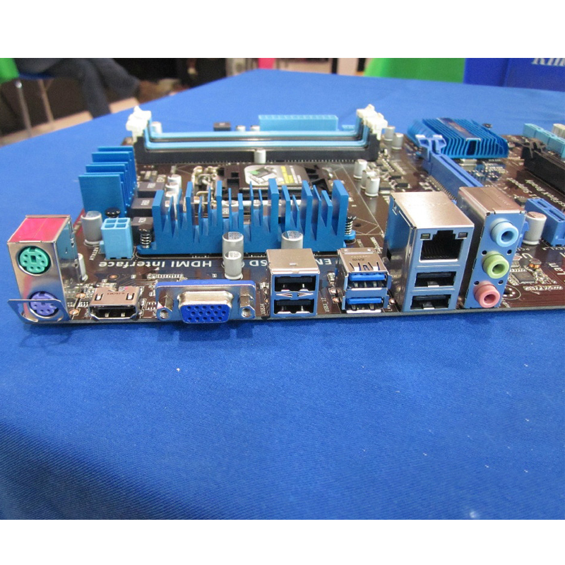 Asus P8Z77-v LX2 motherboard,  - X870E Atx Motherboard ulasan dan harga